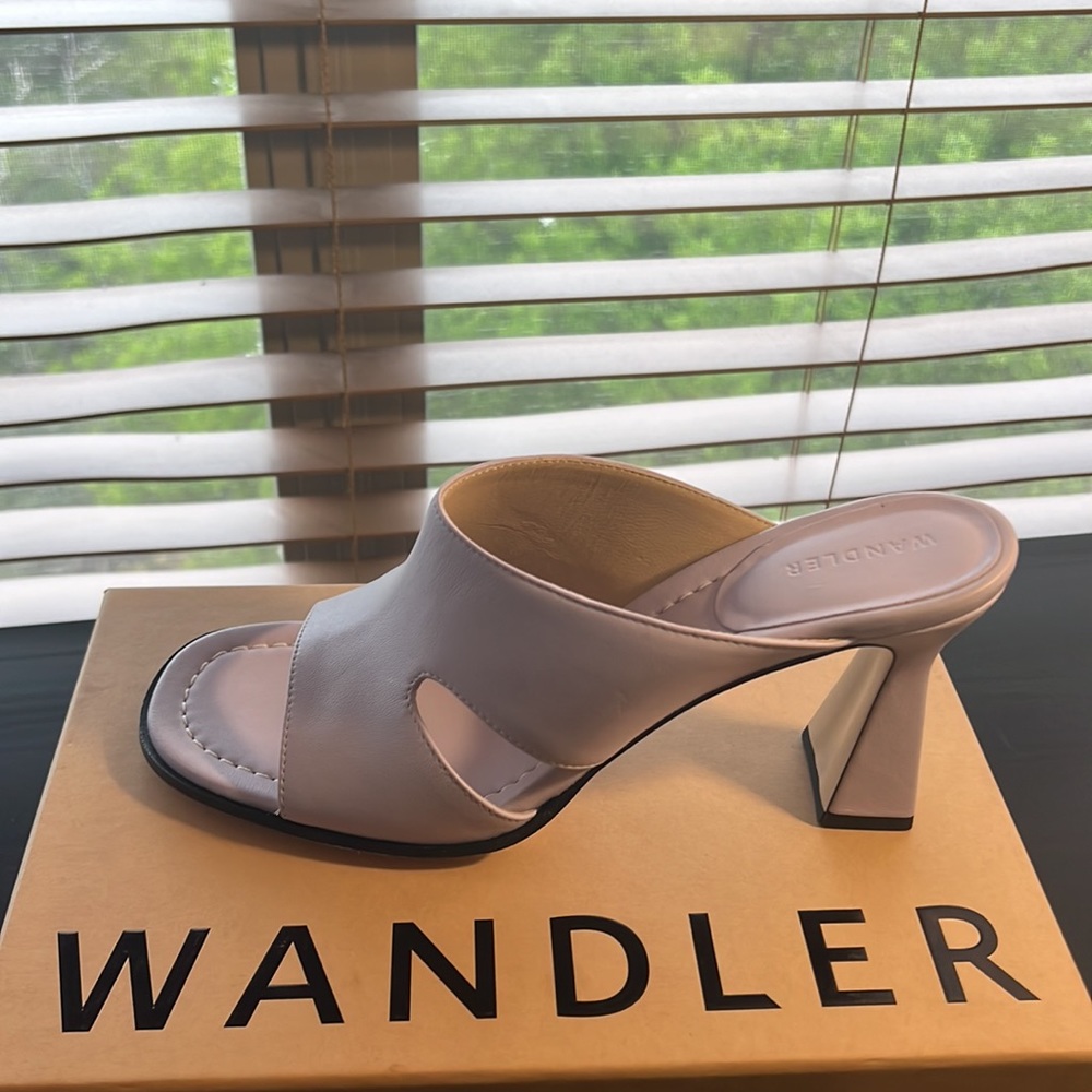 - WANDLER Marie Leather Sandal- orchid. Size 11B - Picture 10 of 14